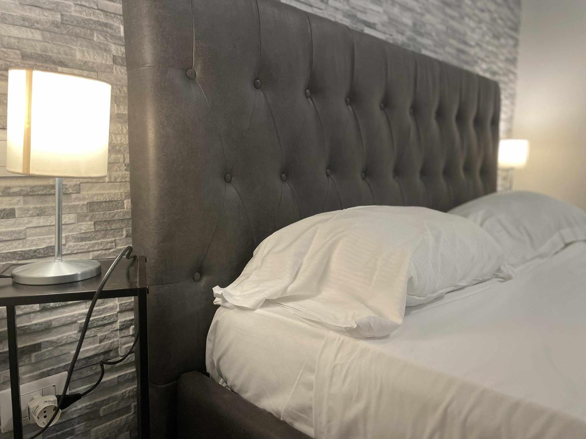 Langolo Di Laura Borgo Roma Destiny Home 3 Verona Bilik gambar